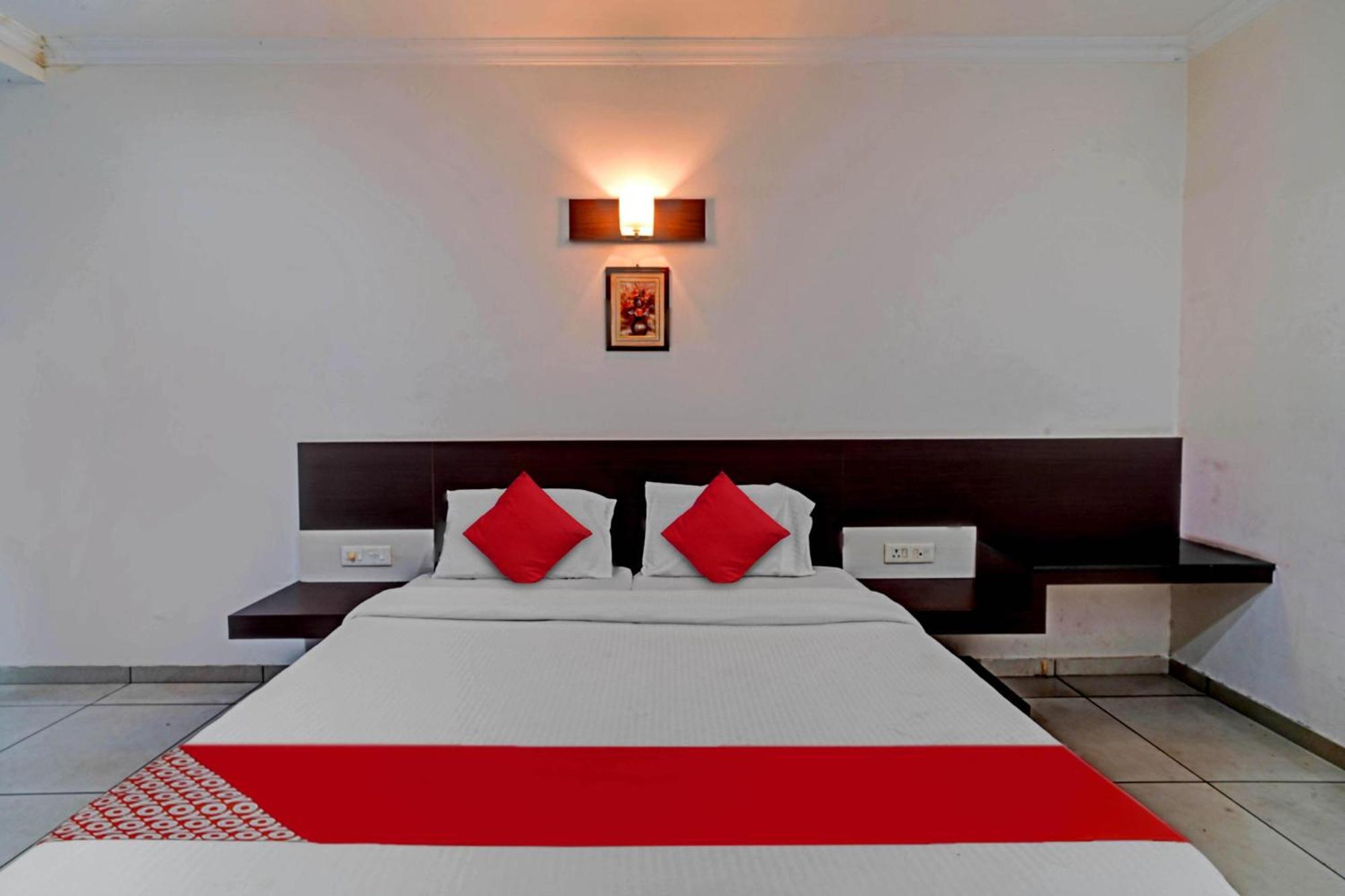 Hotel O Jk Inn Tirupur Kültér fotó