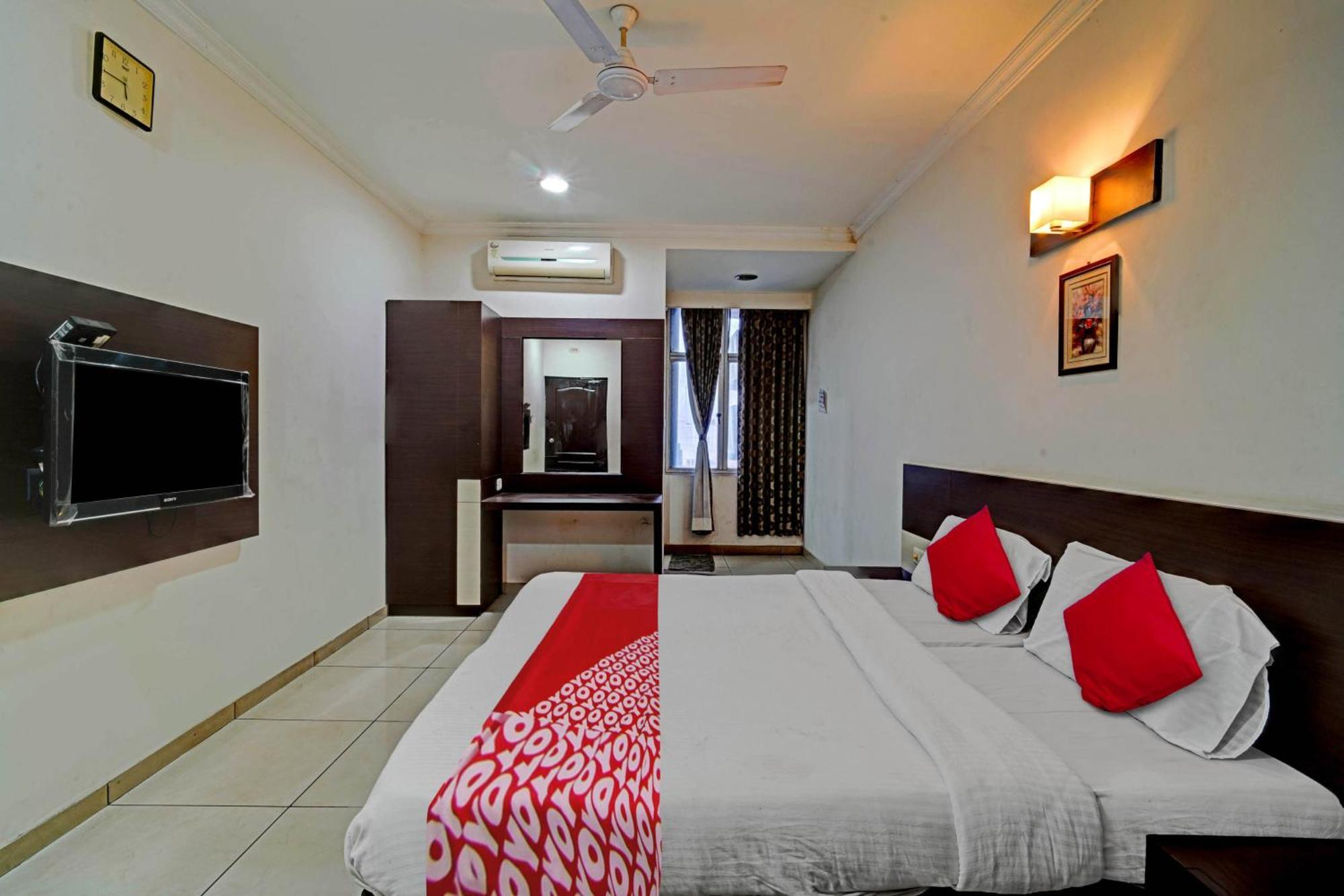 Hotel O Jk Inn Tirupur Kültér fotó