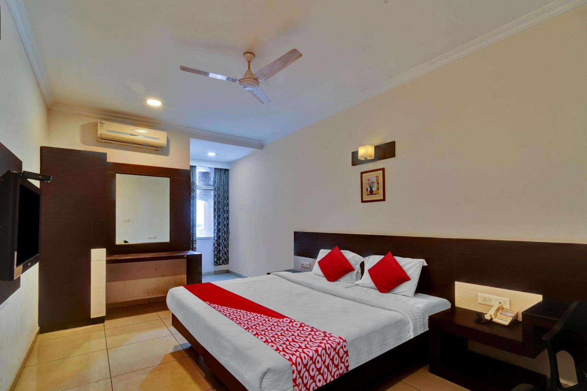 Hotel O Jk Inn Tirupur Kültér fotó